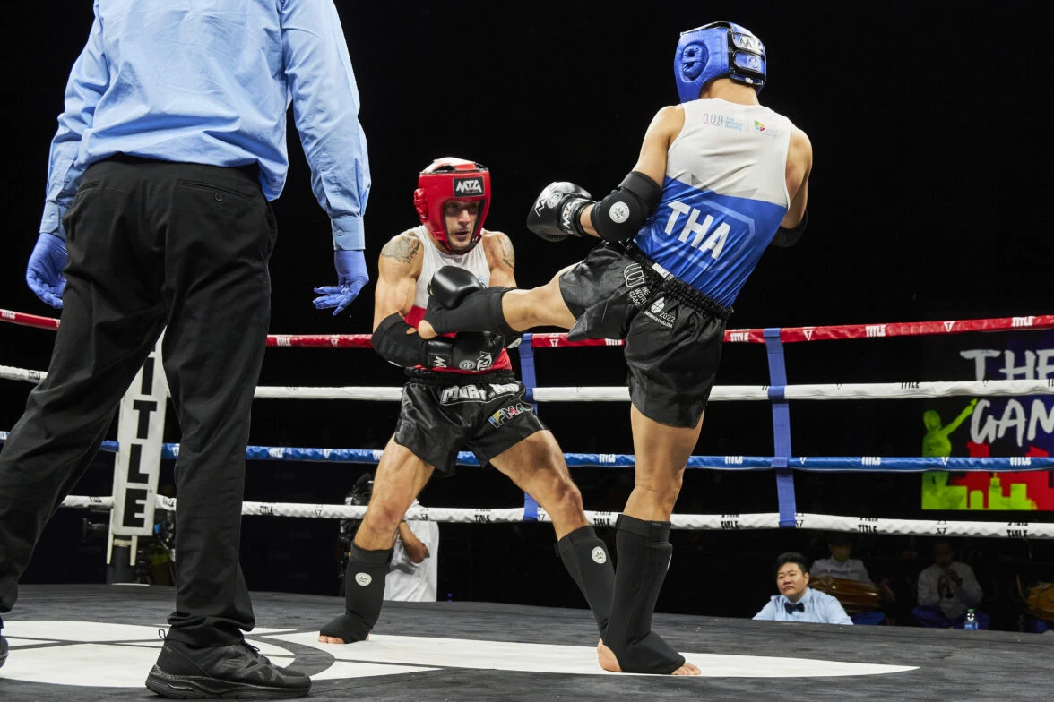Αθλητές Muaythai του Εύμαχου σε αγωνιστική αναμέτρηση
